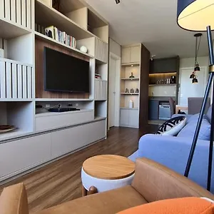 Conforto E Sofisticação à 500m Da Germânica Apartamento
